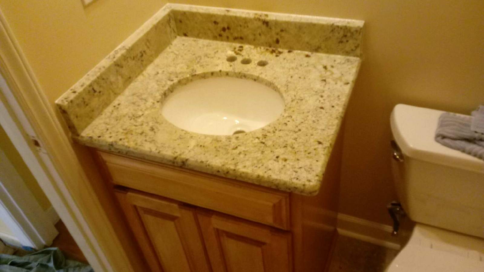Bathroom Portfolio - Hands on Granite